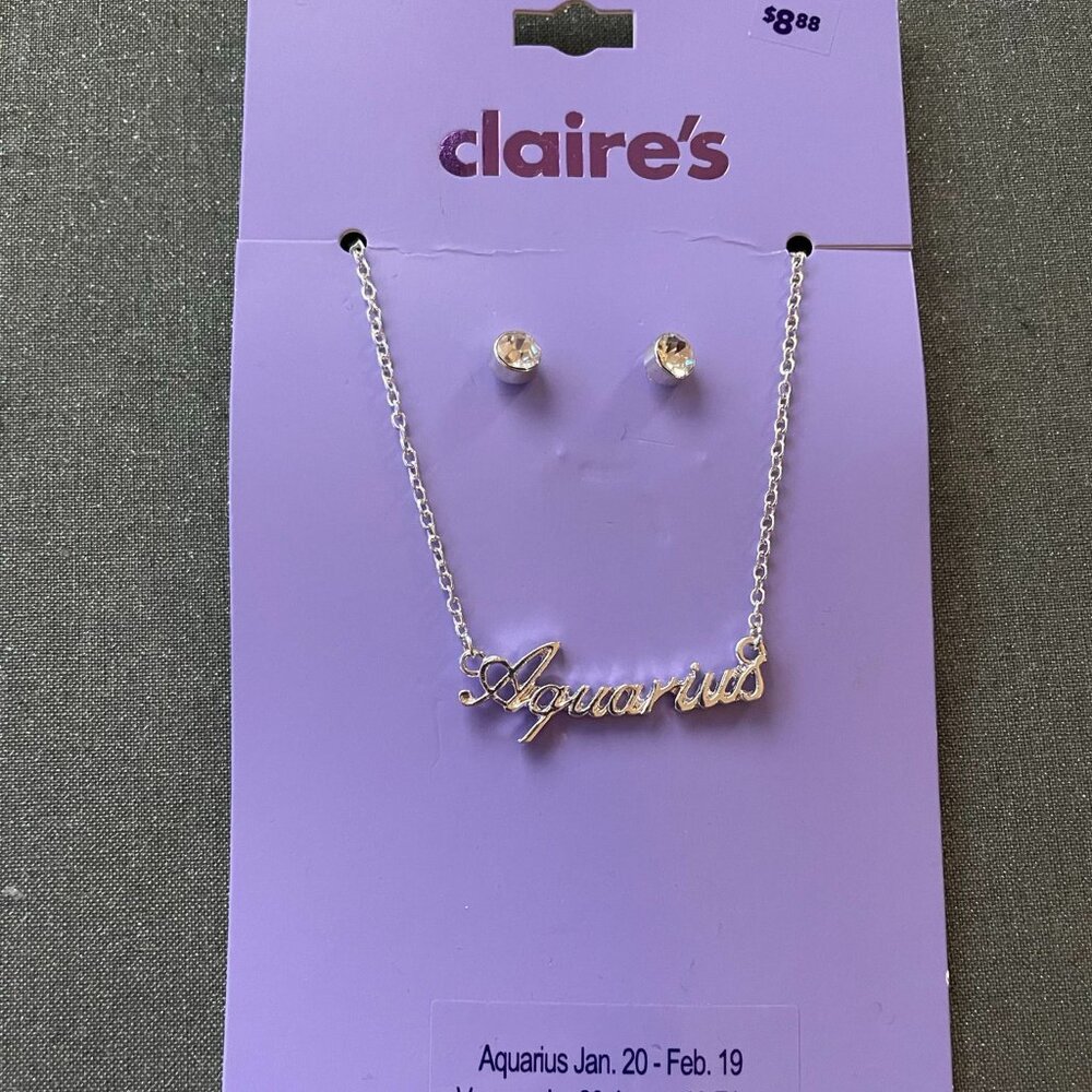 Claire's Silver Aquarius Necklace and Earrings Set